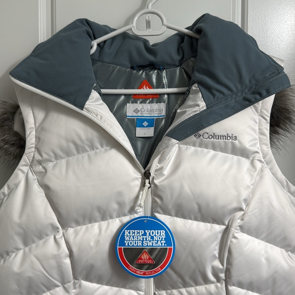 Women’s White Columbia Midnight Snow Down Vest, Large